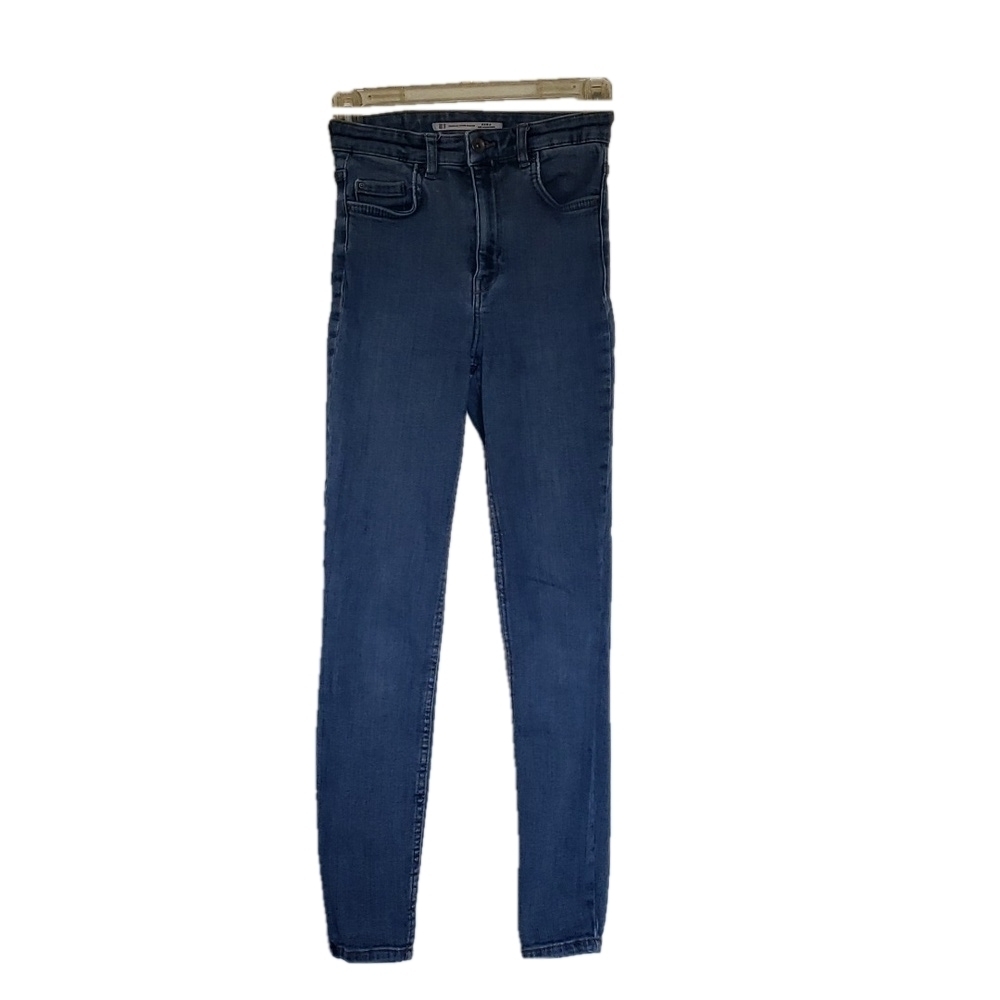 Zara Jeans Size 32